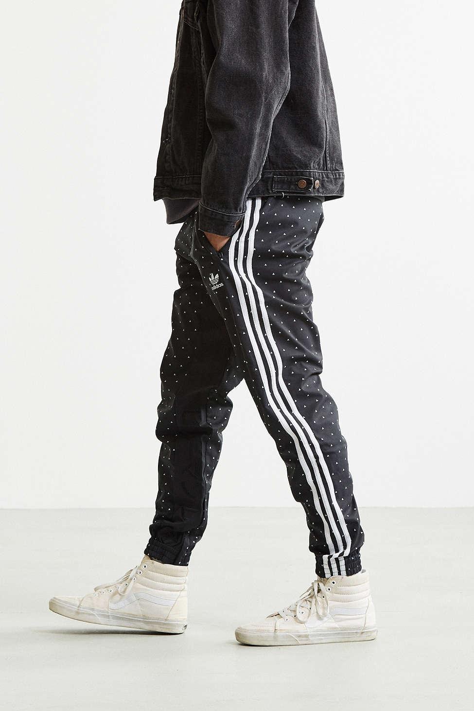adidas Originals Mens Pharrell Williams Human Carrot Pants adidas Originals Mens Pharrell Williams Human Carrot Pants